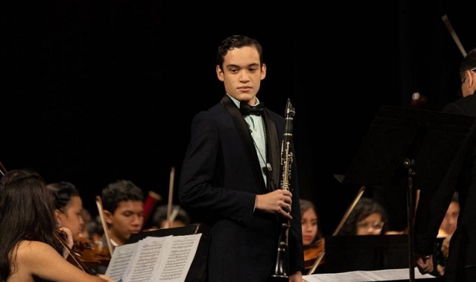 Winner of the Iberorquestas Young Performers Competition