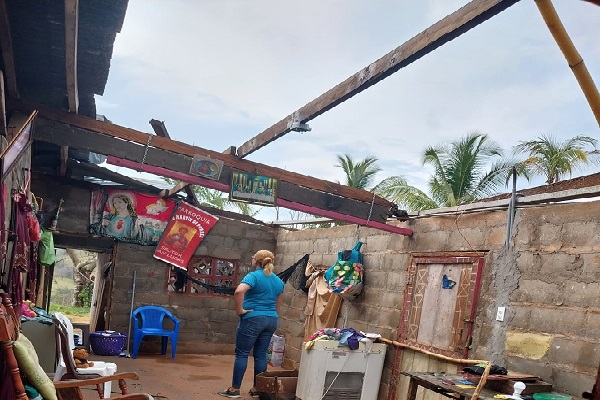 Las familias también perdieron parte de sus enseres y alimentos. Foto. Eric Montenegro