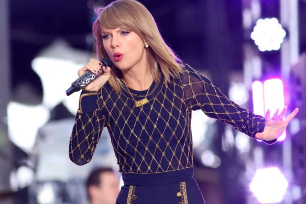 Taylor Swift will release four ‘singles’ to celebrate her tour