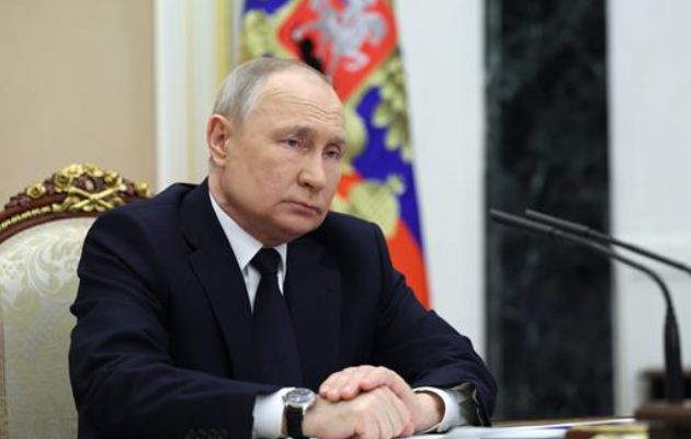 Vladimir Putin is playing the nuclear card again Vladimir Putin is playing the nuclear card again