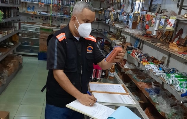 La Acodeco recomienda a los consumidores dedicar tiempo a la lectura de las etiquetas. Foto: Acodeco