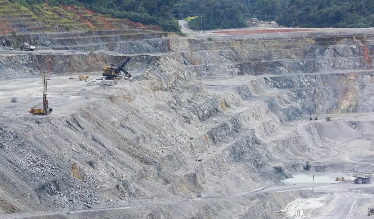 The hectares allocated to the mine are the same as in the previous contract The hectares allocated to the mine are the same as in the previous contract