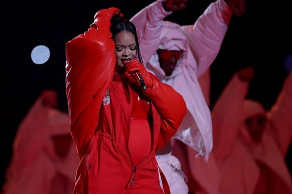 Rihanna, her 2012 Audi was stolen from outside her home Rihanna, her 2012 Audi was stolen from outside her home