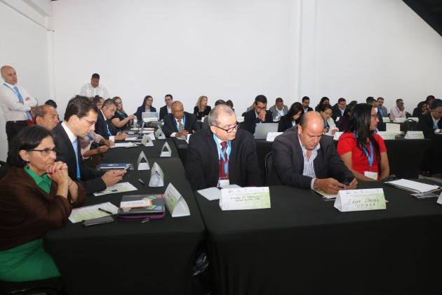 They analyze the transformation of the rural sector in Latin America