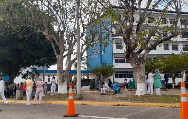 El Hospital Rafael Hernández fue desalojado. Foto: José Vásquez