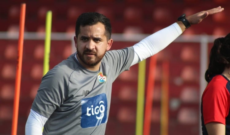 The coach of Panama does not believe in first and last names The coach of Panama does not believe in first and last names