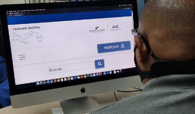 La administración pública camina hacia un gobierno sin papel. Foto ilustrativa