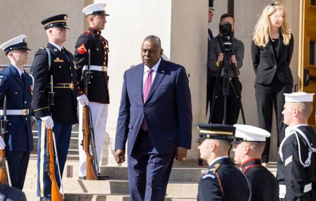 Pentagon orders review after document leak