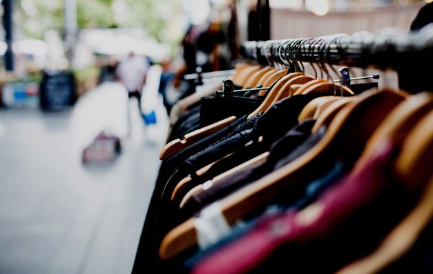 La industria de la ropa emite 10 % de los contaminantes a nivel global. Foto: Pixabay