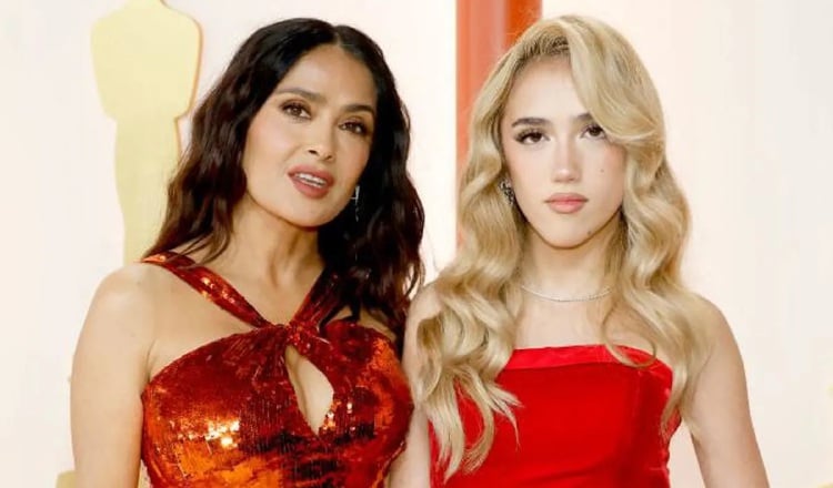 Salma Hayek y su hija Valentina Paloma Pinault en los premios Óscar. EFE