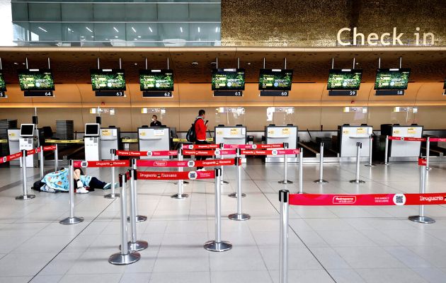 Anuncian integración condicionada de las aerolíneas Avianca y iva Air. Foto: EFE