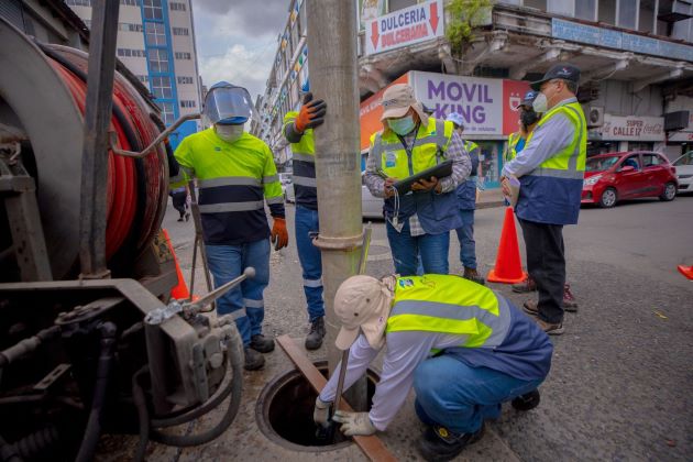 En el 2016 Saneamiento firmó un convenio con el Idaan para coadyuvar en el mantenimiento del sistema de redes y colectoras de alcantarillados.