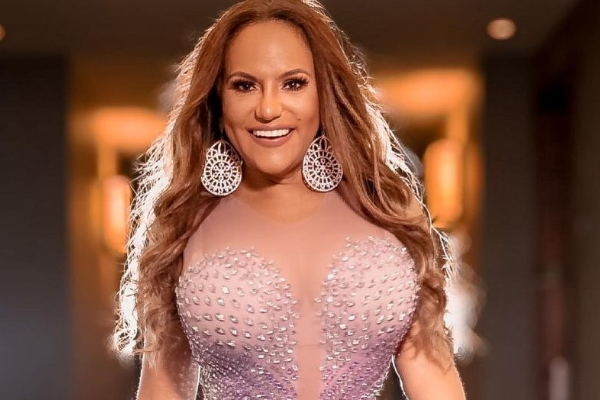 Sandra Sandoval: Why do you wear wigs?