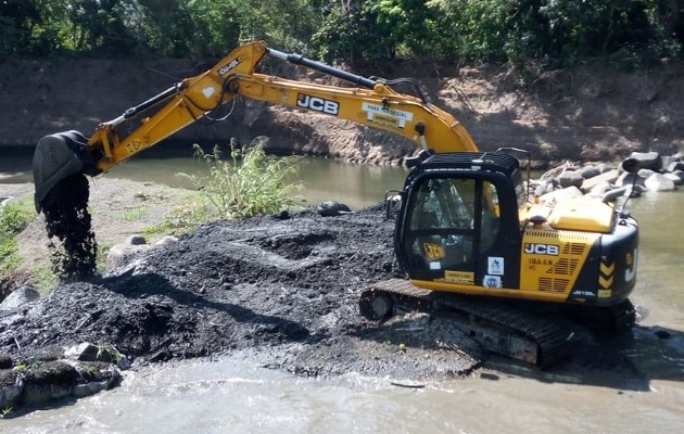 El Idaan realizó trabajos de represamiento en la toma de agua cruda de la planta de Parita. Foto: Thays Domínguez