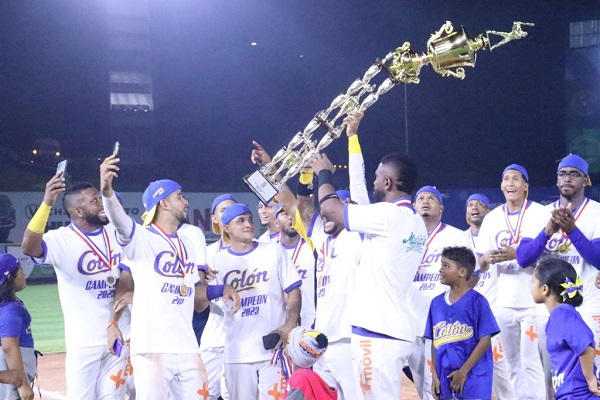 Colón es el nuevo campeón del béisbol mayor. Foto: Fedebeis