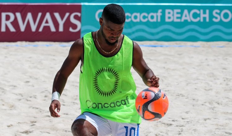 Alfonso Maquensi anotó el primer gol de Panamá ante Trinidfada y Tobago. Foto: Fepafut