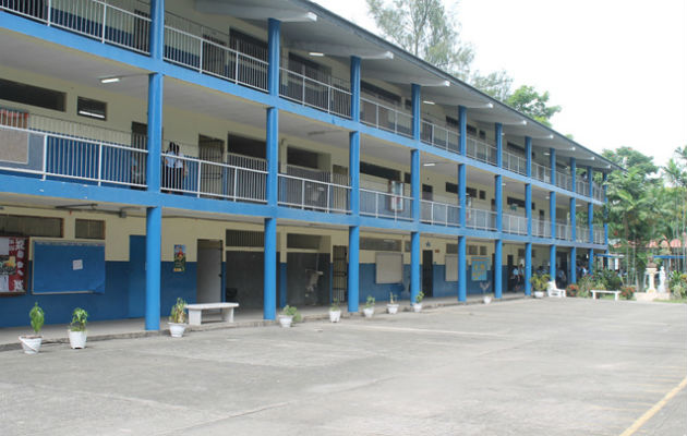 Colegio Elena Chávez de Pinate. Foto: Archivo