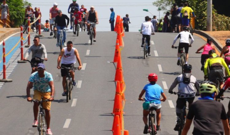 Solo 30 mil se emplean en actividades deportivas y las 370 mil bicicletas restantes son bicicletas que se emplean como transporte. @panamamunicipio