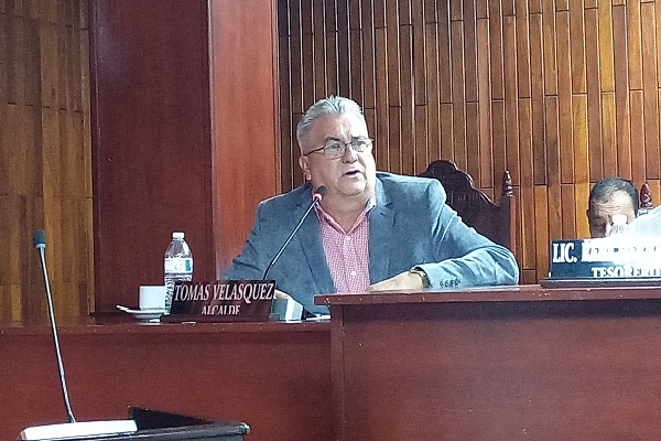 El Alcalde Velásquez, dijo que “en las últimas horas he sido atacado vilmente y de la manera más absurda”. Foto. Archivo