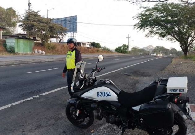 En las últimas horas en todo el territorio nacional se aplicaron unas 1,726 infracciones. Foto. Ilustrativa