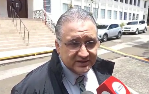 Alfredo Vallarino dijo que seguirán insistiendo en que los testigos protegidos comparezcan.