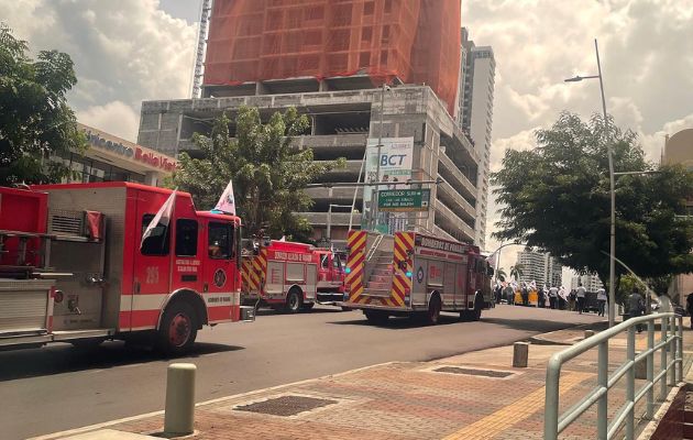 Manifestación de los bomberos. Foto: Cortesía Tráfico Panamá