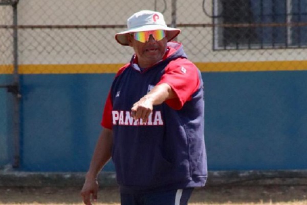 Panamá debuta contra México en el Premundial U12. Foto: Fedebeis Elpidio Pinto, director del equipo de Panamá. Foto: Febedeis