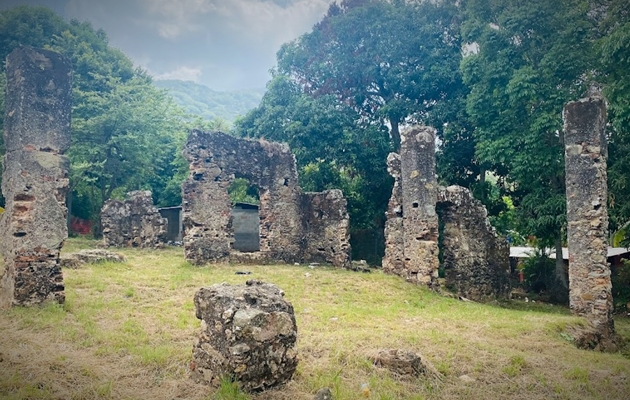ruinas_debique_.jpg