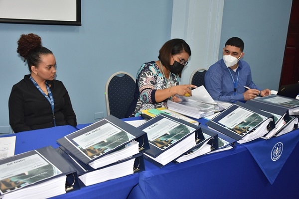 La licitación se realiza bajo la modalidad de cotización en línea. Foto: Archivo