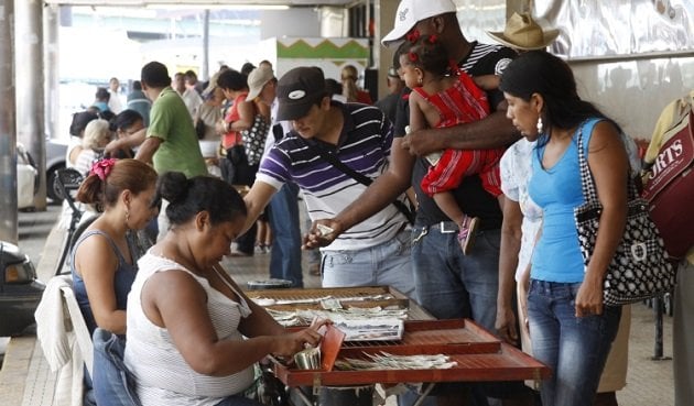 Lotería Nacional explica pagos de billetes premiados. Foto: Archivos