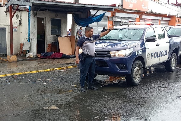 Las autoridades informaron que el incidente ocurrió en la avenida central de Cativá centro, en la provincia de Colón. Foto. Diomedes Sánchez