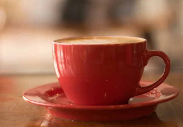 El consumo excesivo de cafeína puede provocar palpitaciones. Foto: Pexels