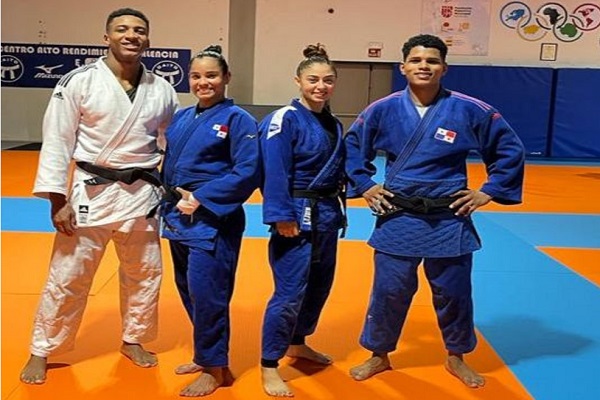 Judocas panameños se preparan para los Juegos Centroamericanos y de Caribe 2023. Foto: Cortesía. Judocas panameños se preparan para los Juegos Centroamericanos y de Caribe 2023. Foto: Cortesía.