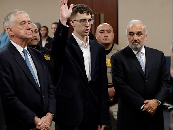 Patrick Crusius (c) tirador de la masacre del supermercado Walmart en 2019. Foto: EFE