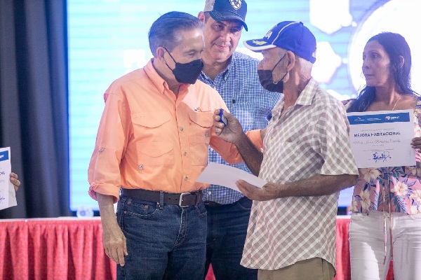 El presidente Laurentino Cortizo realizó una gira de trabajo en la región de Azuero.