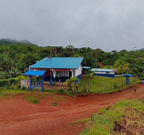 Escuela de La Yeguada de Natá, beneficiada con el proyecto de los diplomáticos. Foto: Cortesía ADP