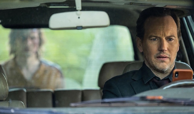 Cinema: A family possessed by evil entities