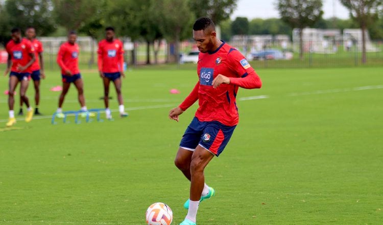 Ismael Díaz durante los entrenamientos del seleccionado panameño. Foto: Fepafut