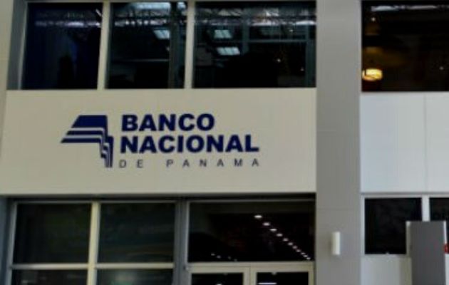 Funcionaria del Banco Nacional bajo detención provisional. Foto: Archivos