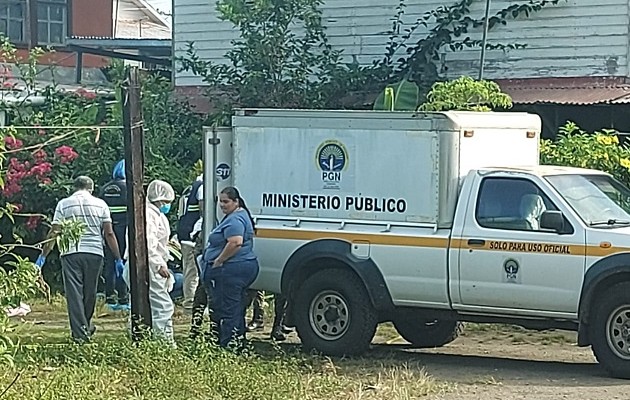 Al lugar acudió personal del Senafront, Ministerio Público, DIJ y de Medicina Legal y Ciencias Forenses. Foto: José Vásquez