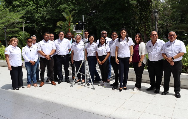 Equipo de investigadores que estarán al frente de los proyectos. Foto: Cortesía UTP