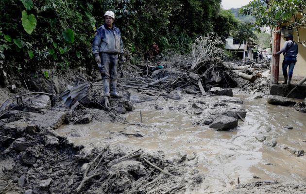 Ascienden a 20 los fallecidos por la avalancha en Quetame, en el centro de Colombia. Foto: EFE