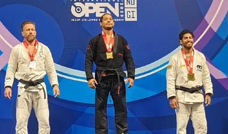 David Beluche wins gold at the USA Open Jiu-Jitsu. David Beluche wins gold at the USA Open Jiu-Jitsu.