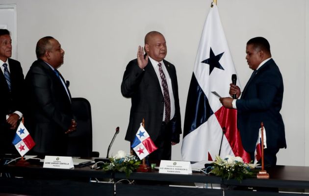 Instalan Comisión de Presupuesto de la Asamblea Nacional. Foto: Víctor Arosemena