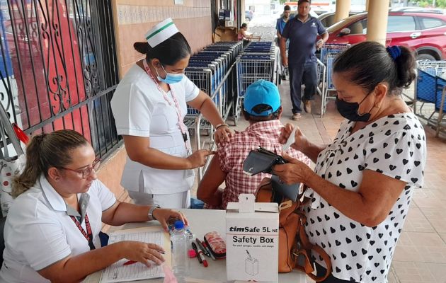 Se habilitó más de 100  puestos de vacunación. Foto: Cortesía Minsa