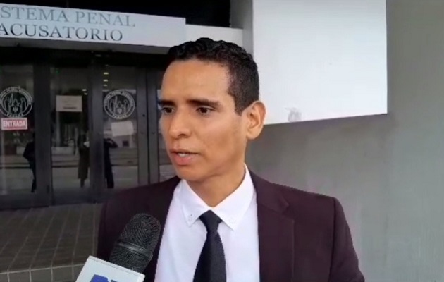 Kevin Moncada sostiene que este es el caso más absurdo que ha visto en su carrera.