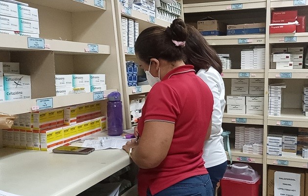 Sobre la provisión de medicamentos, directivos de hospital aseguran contar con un 86% de abastecimiento. Foto: Eric. A. Montenegro