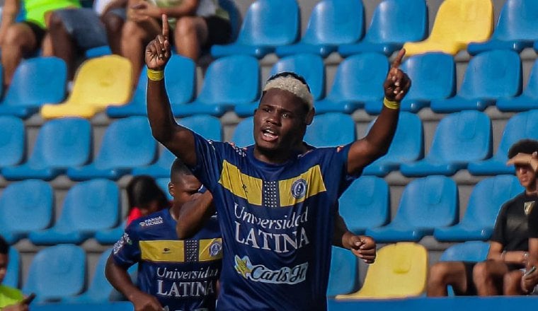 Universitario debuta contra Cobán de Guatemala. Foto: LPF