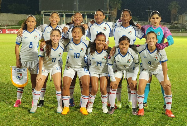 Las 11 seleccionadas que abrieron el juego contra Jamaica. Foto: Cortesía Fepafut
