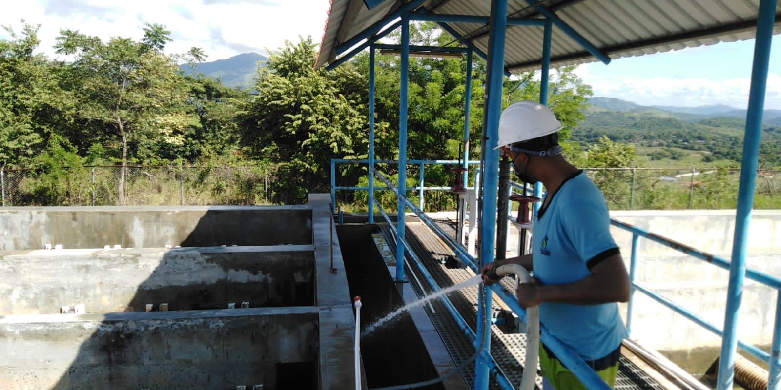 De acuerdo con la entidad, estos trabajos se realizan con el objetivo de garantizar la calidad del agua potable. Foto. Archivo